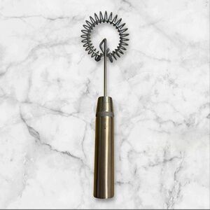 Pampered Chef - SAUCE WHISK - NWOT